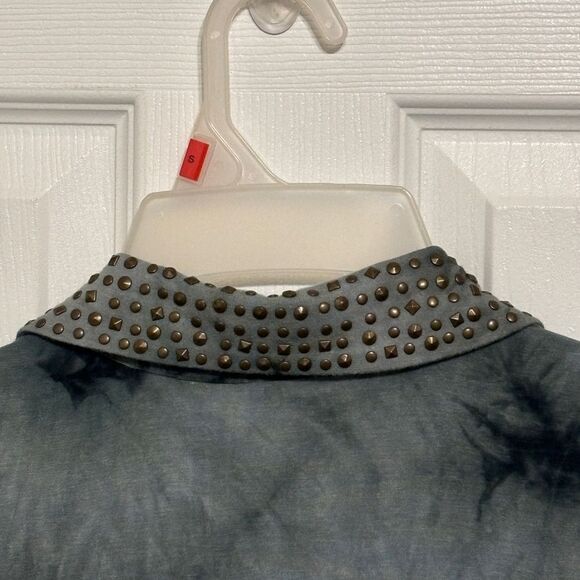 Lucca Couture | Women's Green Tie Dye Studded Collar Button Down Tank Top - Picture 8 of 14